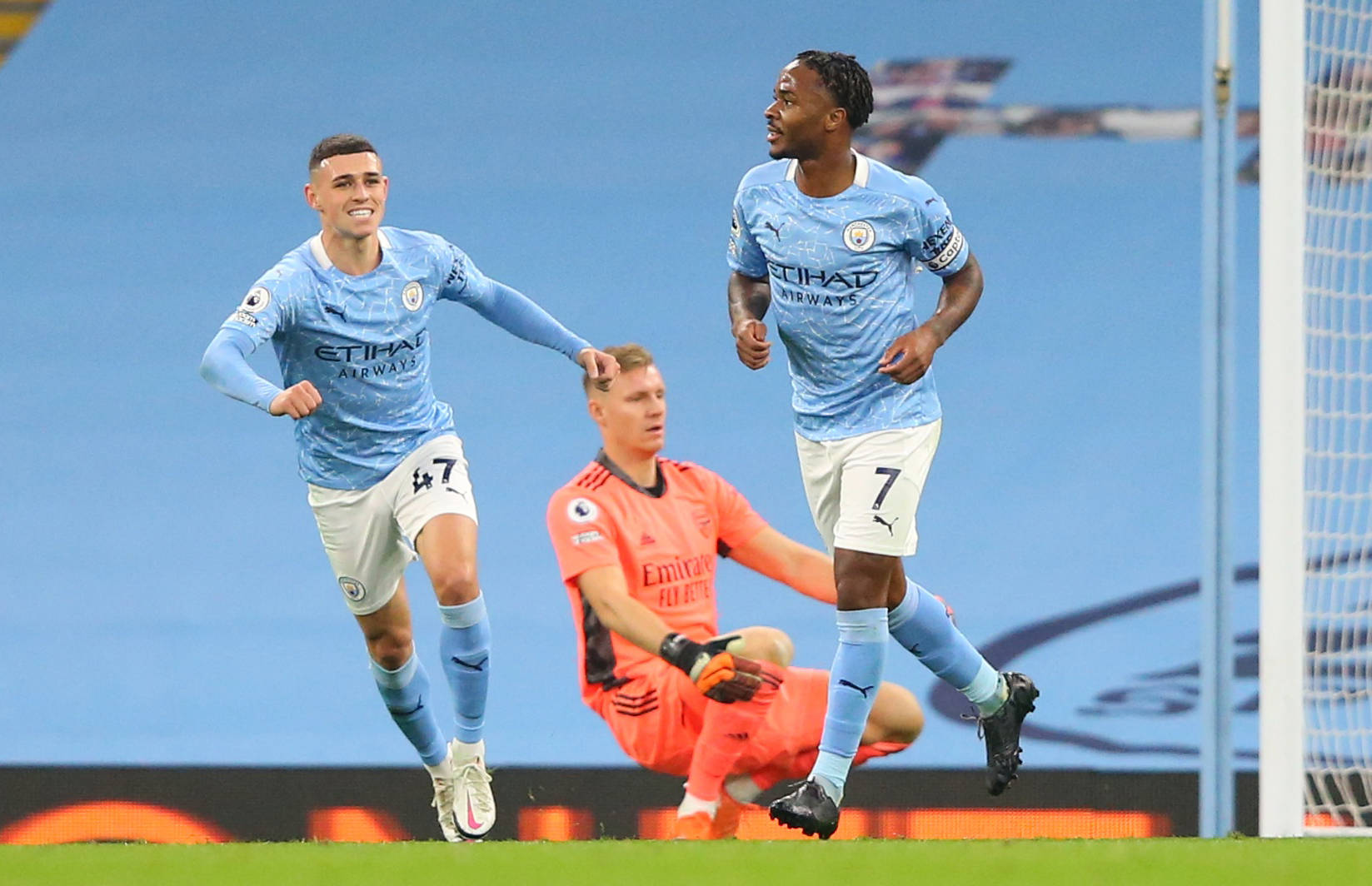 她不仅拥有 她不仅拥有